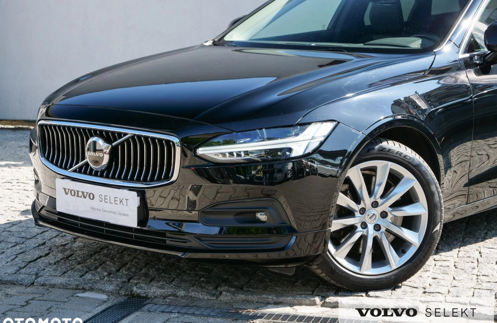 Volvo V90 cena 149900 przebieg: 35770, rok produkcji 2020 z Międzyzdroje małe 562